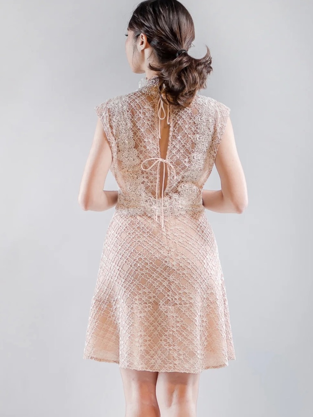 Sandro Paris Peaches High Neck Lace Dress Sz 2 Blush Pink Soft Glamour Romantic - Picture 5 of 15